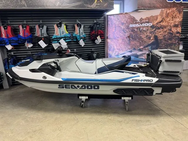 Slide: The Image of Sea-Doo FISH PRO 2025 - 4
