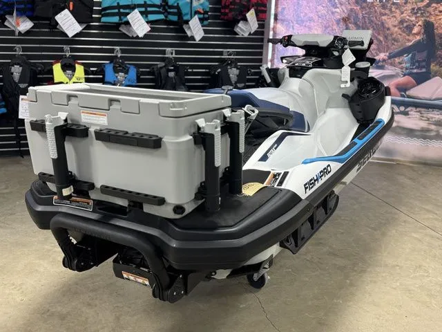 Slide: The Image of Sea-Doo FISH PRO 2025 - 7