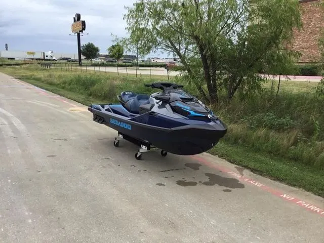 The Image of Sea-Doo GTX 300 2025 - 1