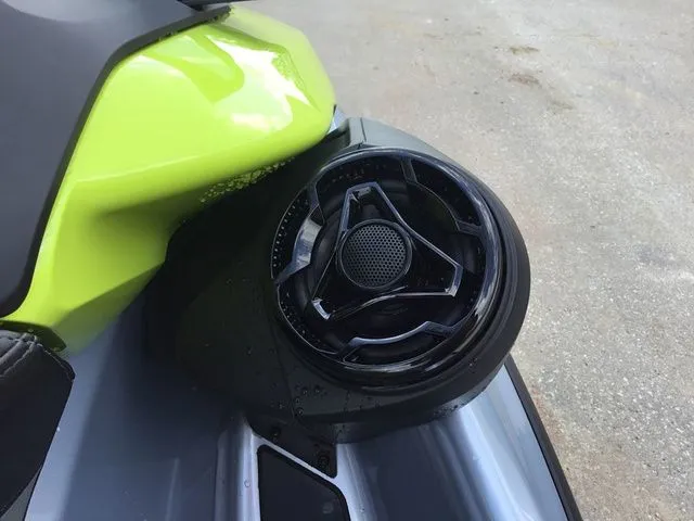 Slide: The Image of Sea-Doo RXP-X 325 2025 - 6