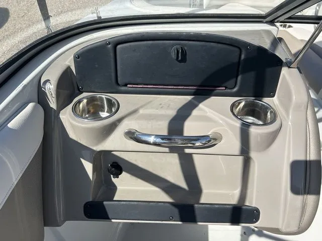 Slide: The Image of Crownline Boats 19 XS 2019 - 12