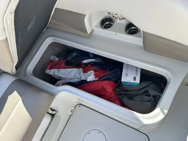 Slide: The Image of Crownline Boats 19 XS 2019 - 14