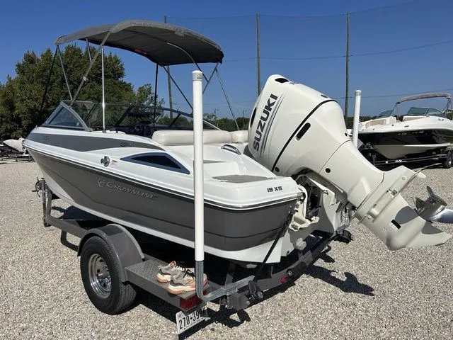 Slide: The Image of Crownline Boats 19 XS 2019 - 4