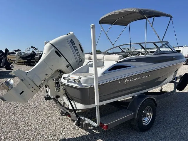 Slide: The Image of Crownline Boats 19 XS 2019 - 5