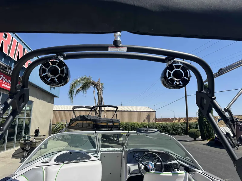 Slide: The Image of Sanger V215 S 2024 - 10