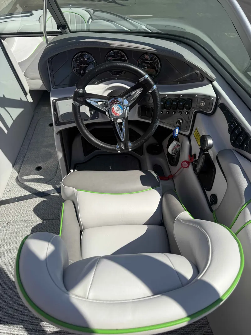 Slide: The Image of Sanger V215 S 2024 - 6