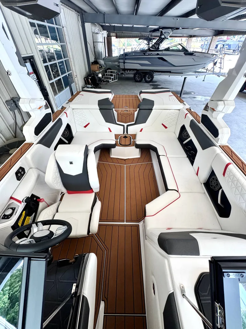 Slide: The Image of Nautique Super Air Nautique GS20 2026 - 5