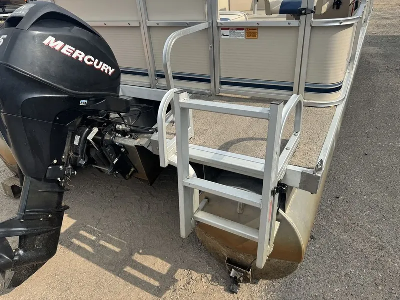 Slide: The Image of Weeres Cadet Fish 18' & Mercury 4-Stroke 2010 - 23