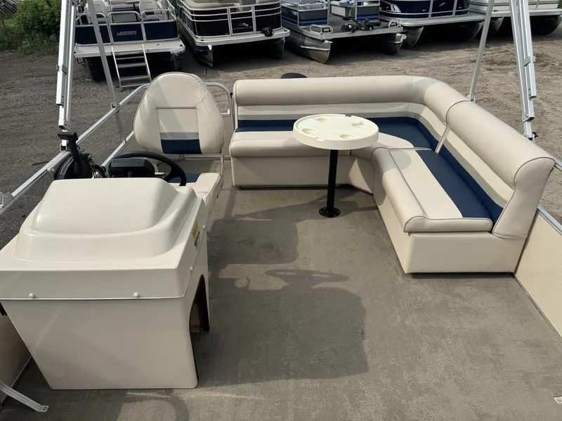 Slide: The Image of Weeres Cadet Fish 18' & Mercury 4-Stroke 2010 - 28