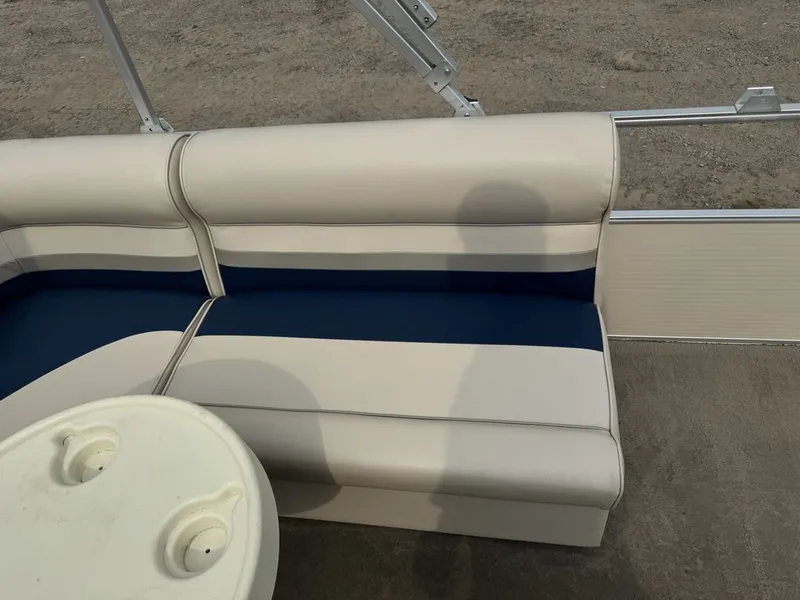 Slide: The Image of Weeres Cadet Fish 18' & Mercury 4-Stroke 2010 - 29