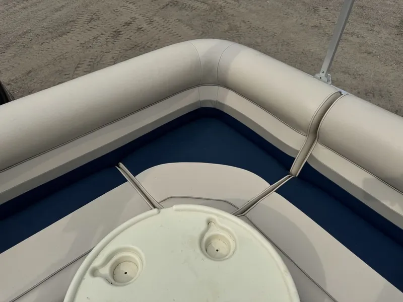 Slide: The Image of Weeres Cadet Fish 18' & Mercury 4-Stroke 2010 - 30