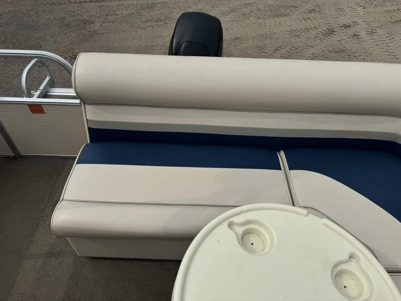 Slide: The Image of Weeres Cadet Fish 18' & Mercury 4-Stroke 2010 - 31