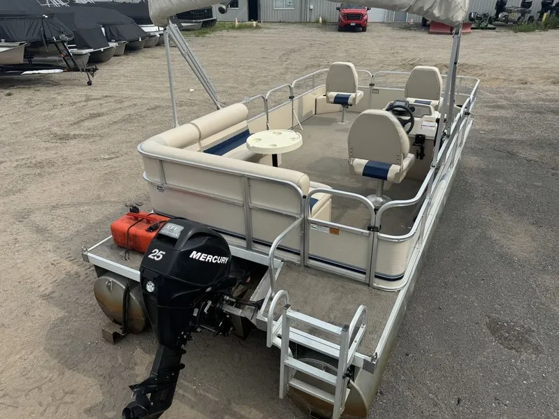 Slide: The Image of Weeres Cadet Fish 18' & Mercury 4-Stroke 2010 - 4