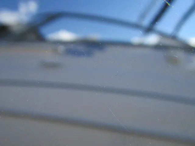 Slide: The Image of Four Winns 258 Vista 2007 - 17