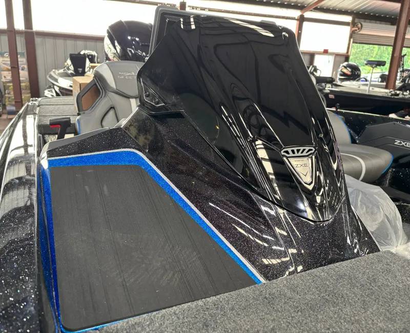 Slide: The Image of Skeeter ZXE20 2026 - 15