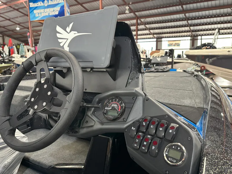 Slide: The Image of Skeeter ZXE20 2026 - 18