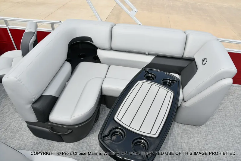 Slide: The Image of Sun Tracker SportFish 20 DLX 2026 - 34