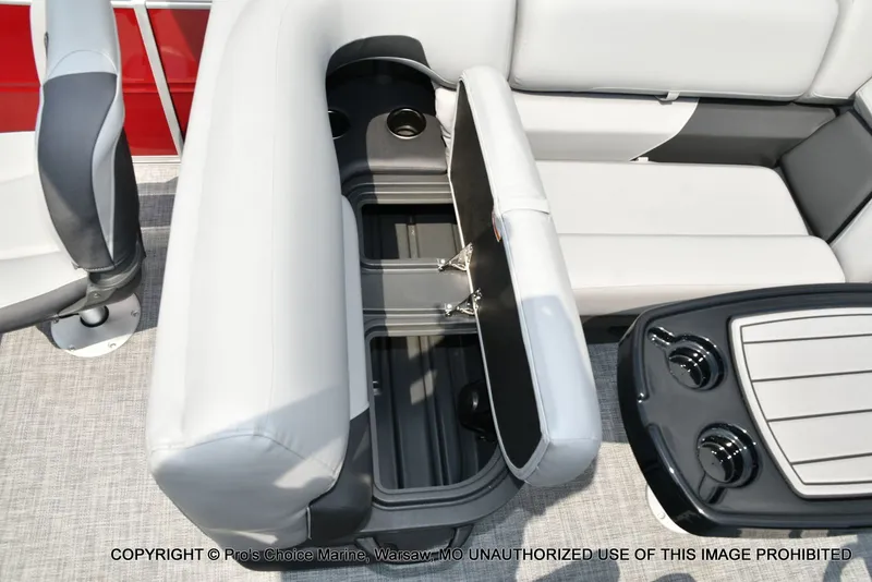 Slide: The Image of Sun Tracker SportFish 20 DLX 2026 - 59