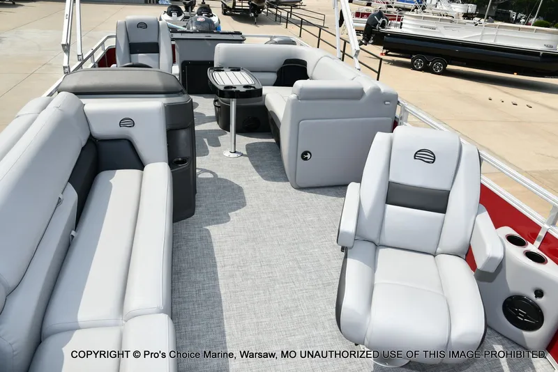 Slide: The Image of Sun Tracker SportFish 20 DLX 2026 - 6