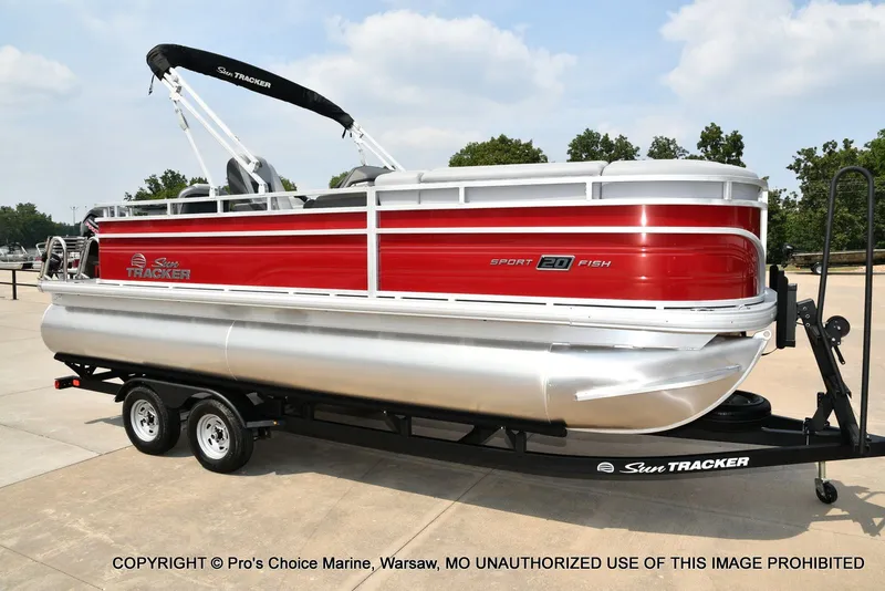 Slide: The Image of Sun Tracker SportFish 20 DLX 2026 - 73