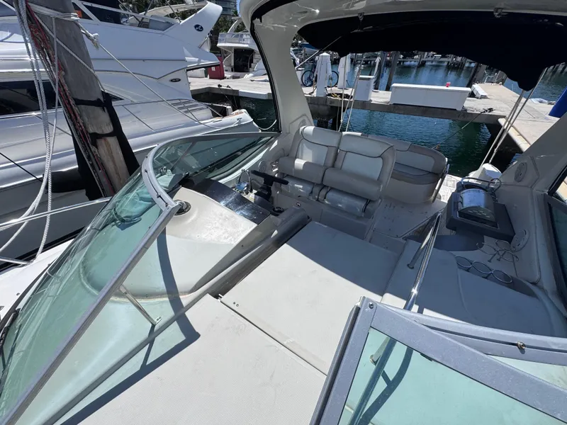 Slide: The Image of Sea Ray 330 Sundancer 2012 - 60