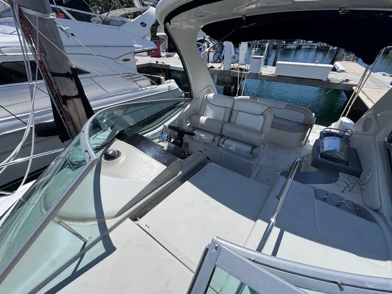 Slide: The Image of Sea Ray 330 Sundancer 2012 - 61