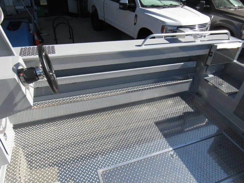 Slide: The Image of Hewescraft 240 Ocean Pro HT 2025 - 10