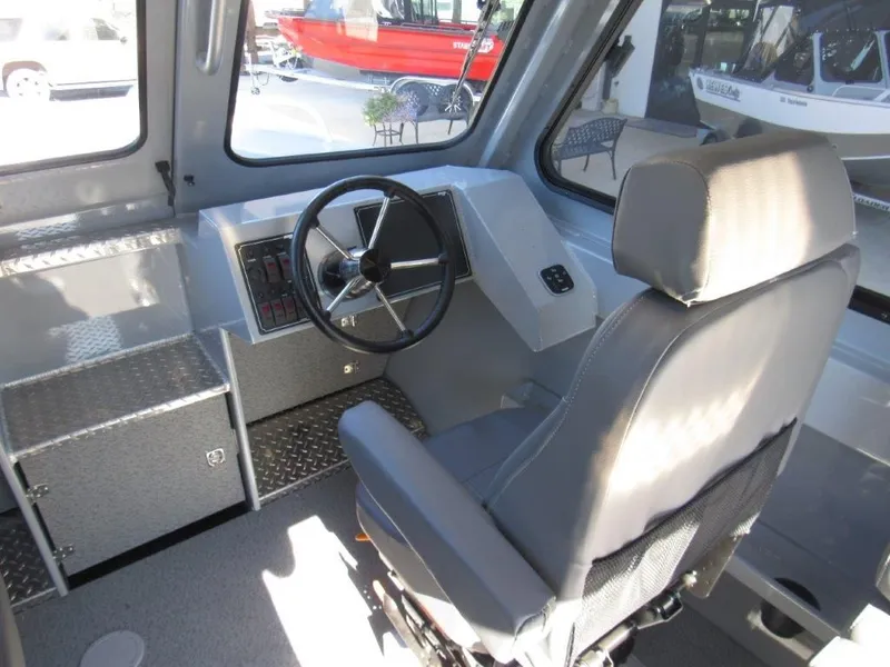 Slide: The Image of Hewescraft 240 Ocean Pro HT 2025 - 12