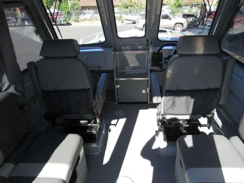 Slide: The Image of Hewescraft 240 Ocean Pro HT 2025 - 17