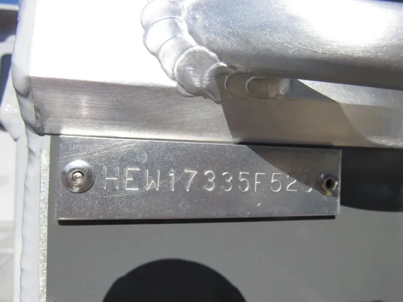 Slide: The Image of Hewescraft 240 Ocean Pro HT 2025 - 18