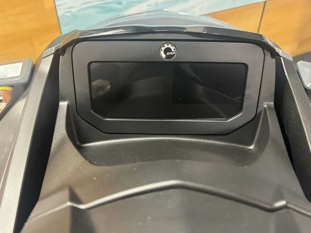 Slide: The Image of Sea-Doo RXT-X 2025 - 12