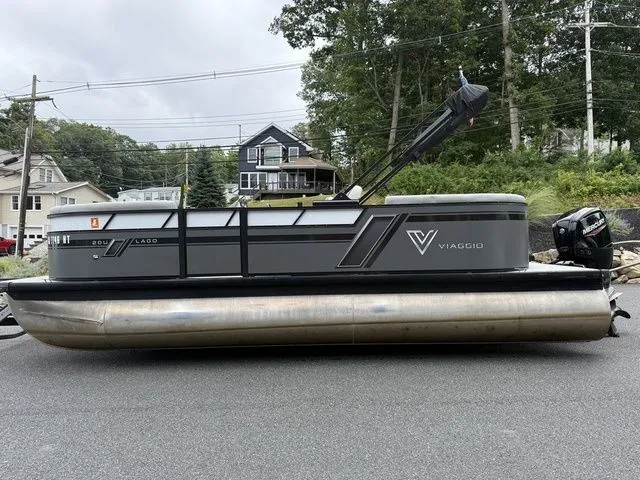 Slide: The Image of Viaggio Lago U L20U 2023 - 2