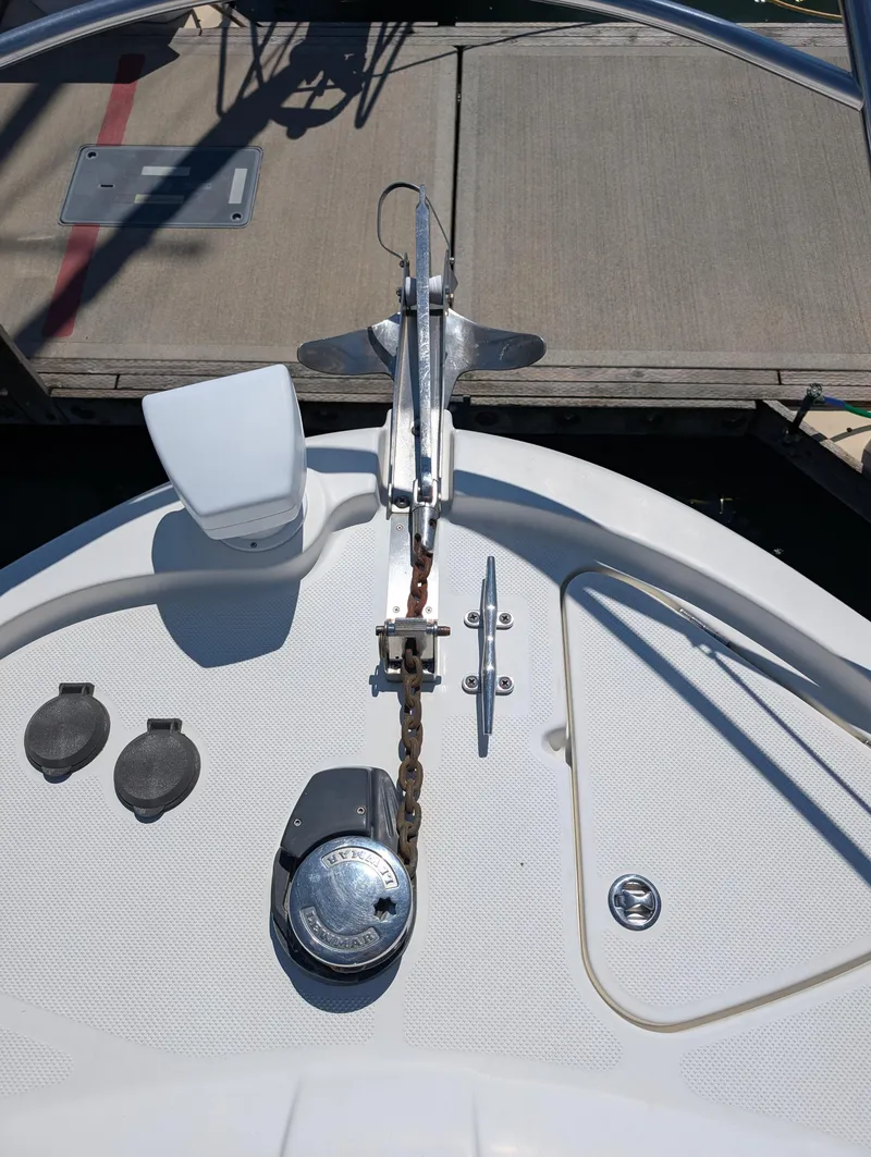 Slide: The Image of Bow of 2006 Meridian 368 yacht with anchor and chain mechanism. - 5