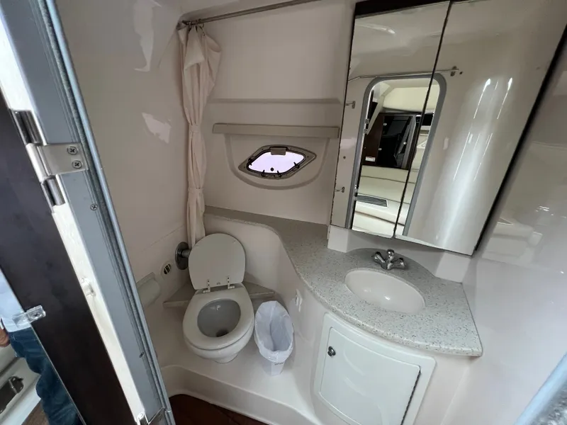 Slide: The Image of Regal 35 Sport Coupe 2019 - 31