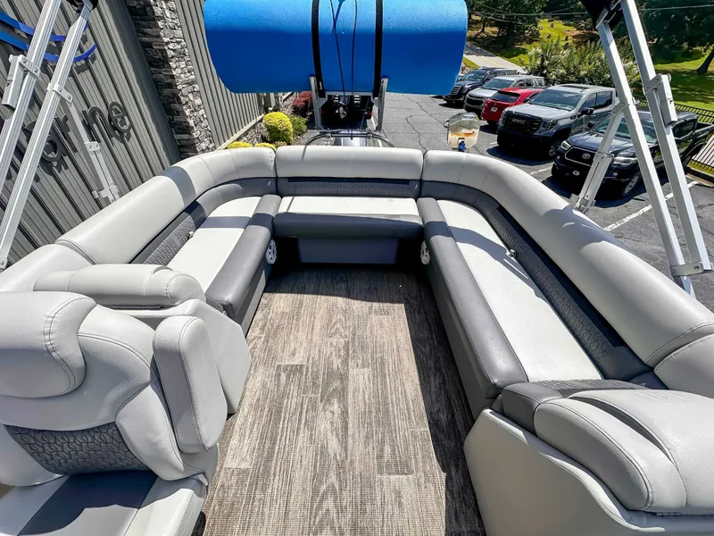 Slide: The Image of Godfrey Sweetwater 2386 2021 - 10