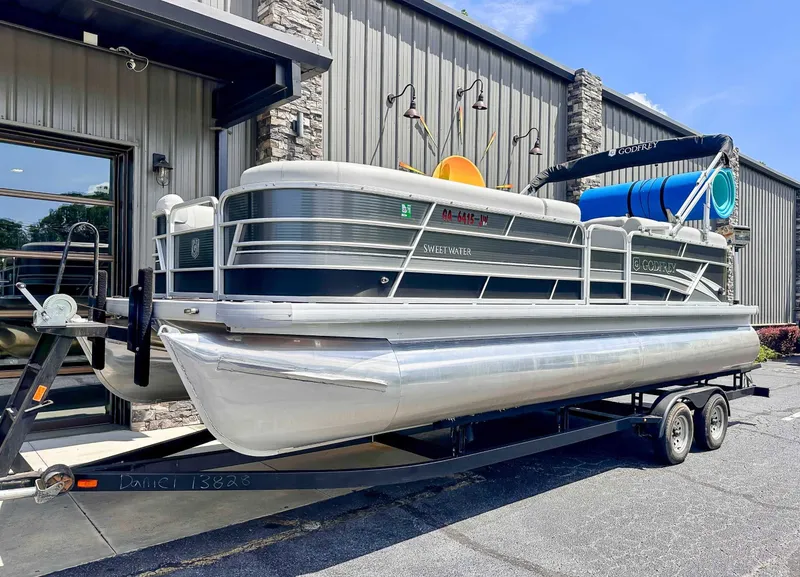 Slide: The Image of Godfrey Sweetwater 2386 2021 - 3