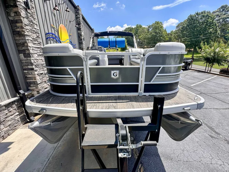 Slide: The Image of Godfrey Sweetwater 2386 2021 - 4