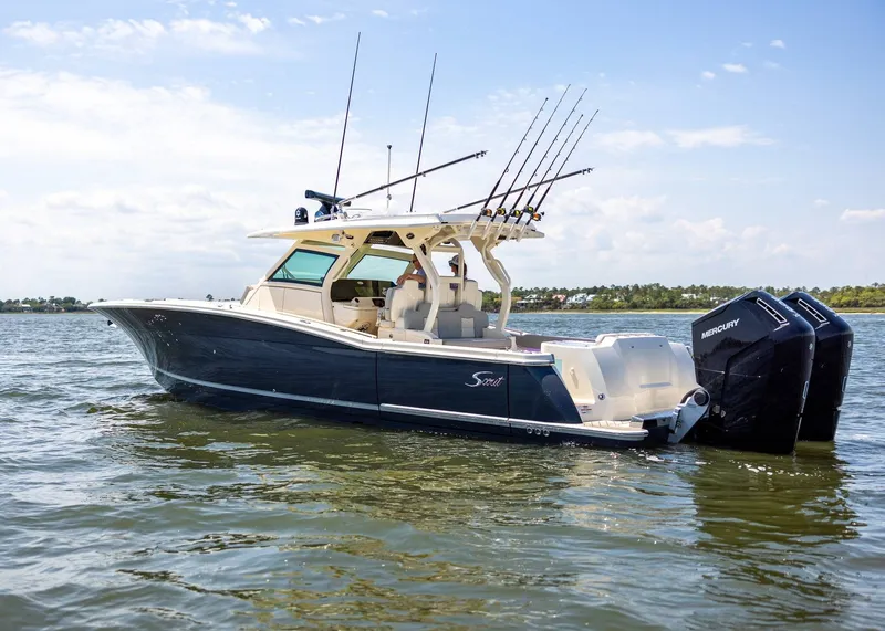 Slide: The Image of Scout 400 LXF 2026 - 9