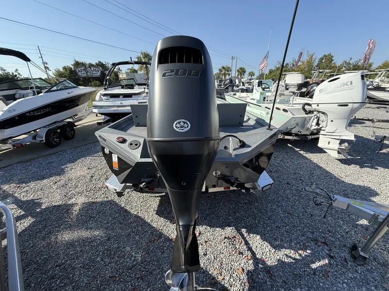 Slide: The Image of Excel 220 Bay Pro Elite 2026 - 10