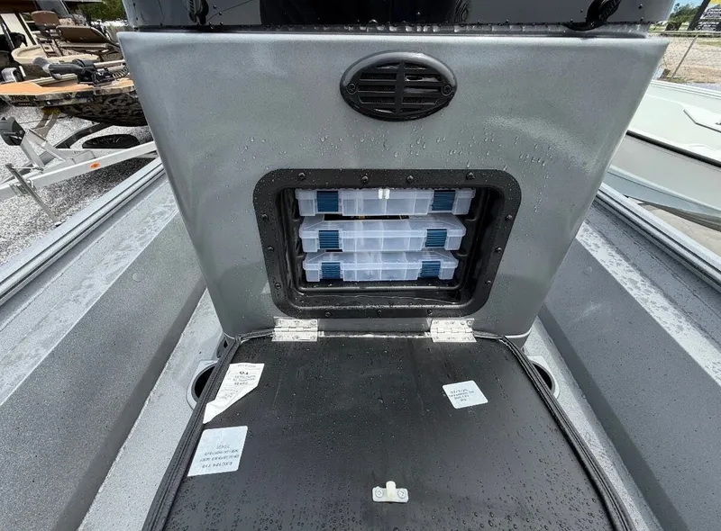 Slide: The Image of Excel 220 Bay Pro Elite 2026 - 6