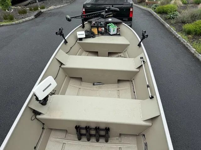 Slide: The Image of Lowe ANGLER A1667 2011 - 3