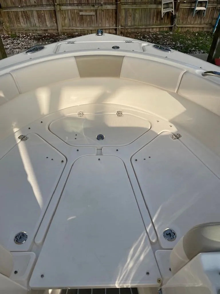 Slide: The Image of Robalo R227 Dual Console 2017 - 19