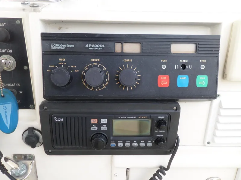 Slide: The Image of Hatteras 42 Convertible 1987 - 63