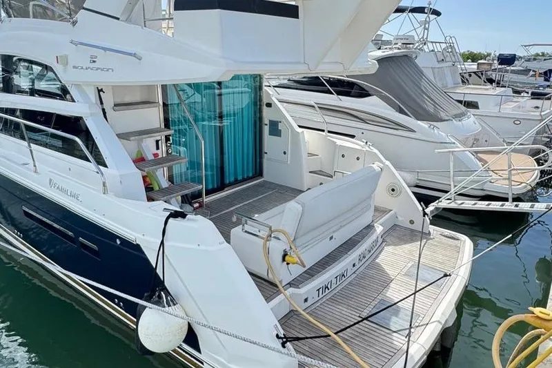 Slide: The Image of Easy stairs to flybridge. - 33