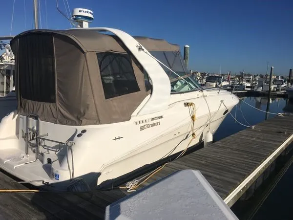 Slide: The Image of Cruisers Yachts 3175 Rogue 1995 - 3