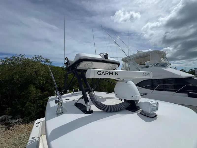 Slide: The Image of 2016 Everglades 355 Tournament boat with Garmin xHD2 radar system on deck. - 22