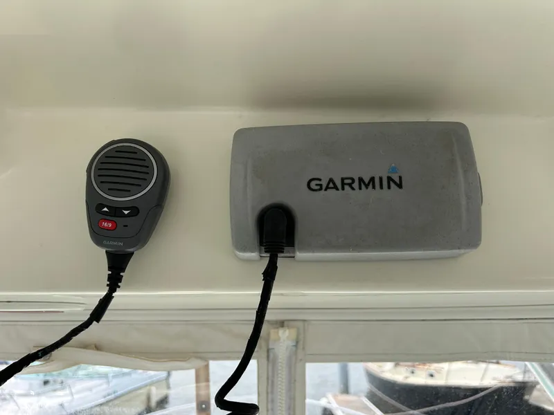 Slide: The Image of 2011 Hydra-Sports 3000 VX boat interior with life jackets stored overhead. - 19