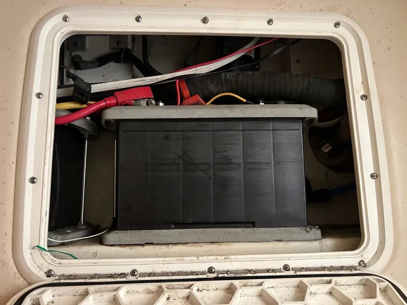 Slide: The Image of 2011 Hydra-Sports 3000 VX boat interior with dual Yamaha outboard motors. - 48