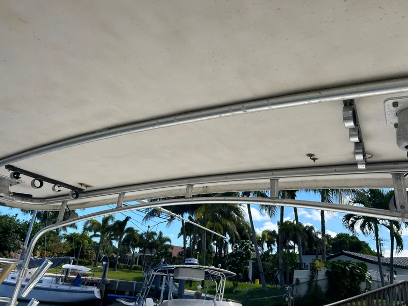 Slide: The Image of Wellcraft 330 Coastal 1999 - 96