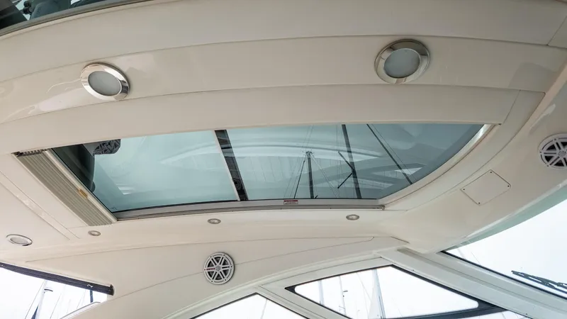 Slide: The Image of Interior view of 2009 Sea Ray 470 Sundancer yacht's sunroof and ceiling lights. - 25